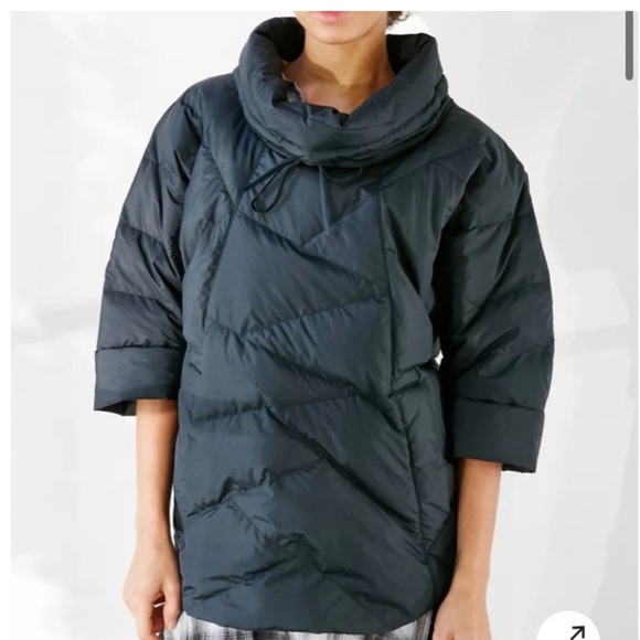 Nau Jackets & Blazers - NWT NAU Allee Pullover Down Jacket 650
Fill Blue Size XS